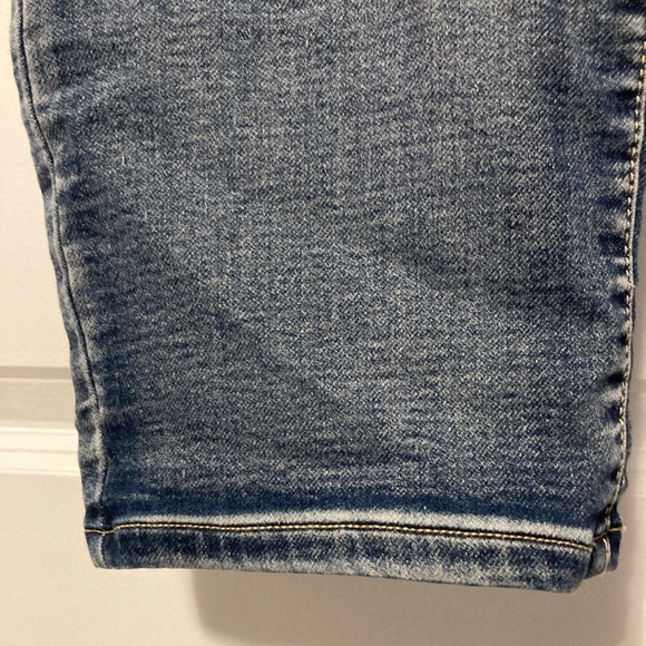 Maurice’s straight leg jean - Picture 5 of 8